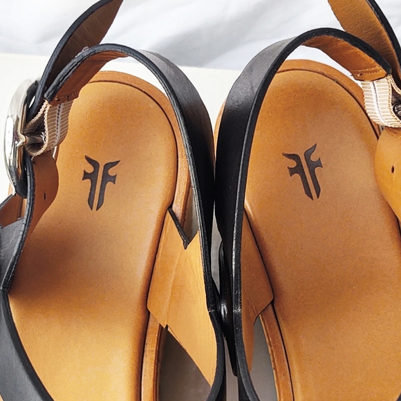 Frye Black Leather Alva Platform Sandals- Size 8 - Picture 7 of 11